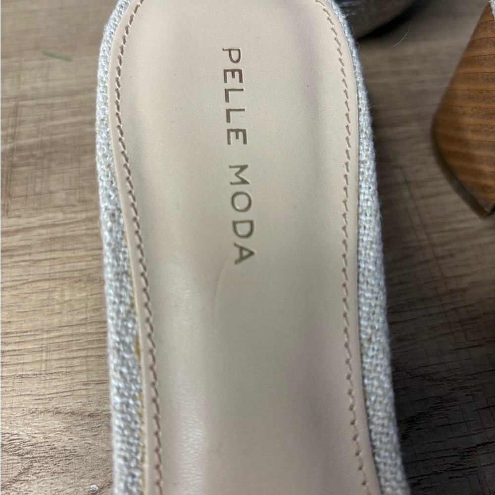 PELLE MODA SANDALS - Picture 4 of 9